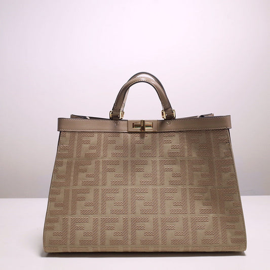 Fendi Tote