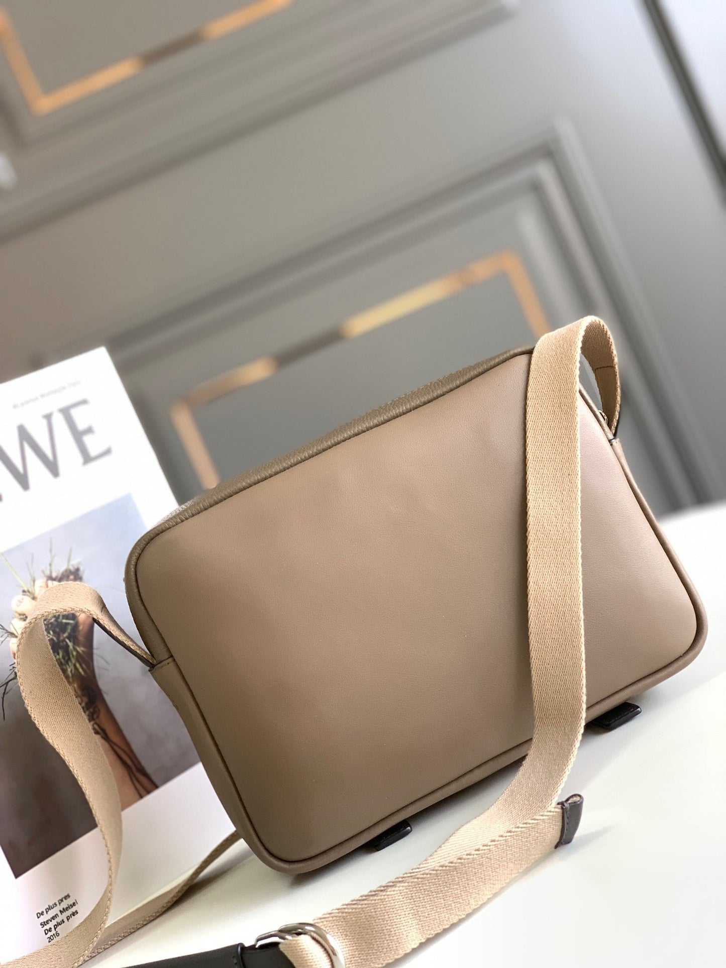Loewe Messenger Bag