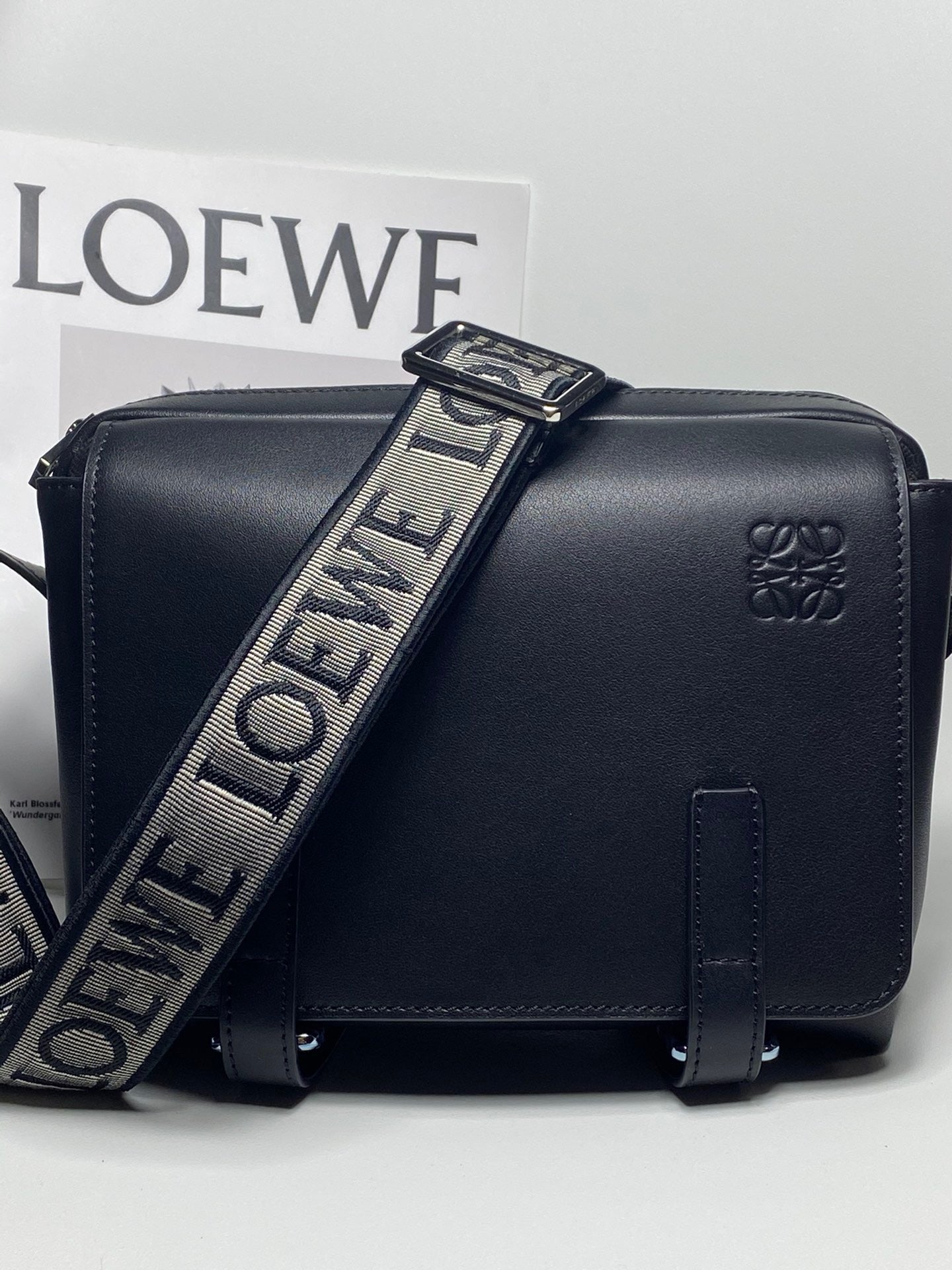 Loewe Messenger Bag