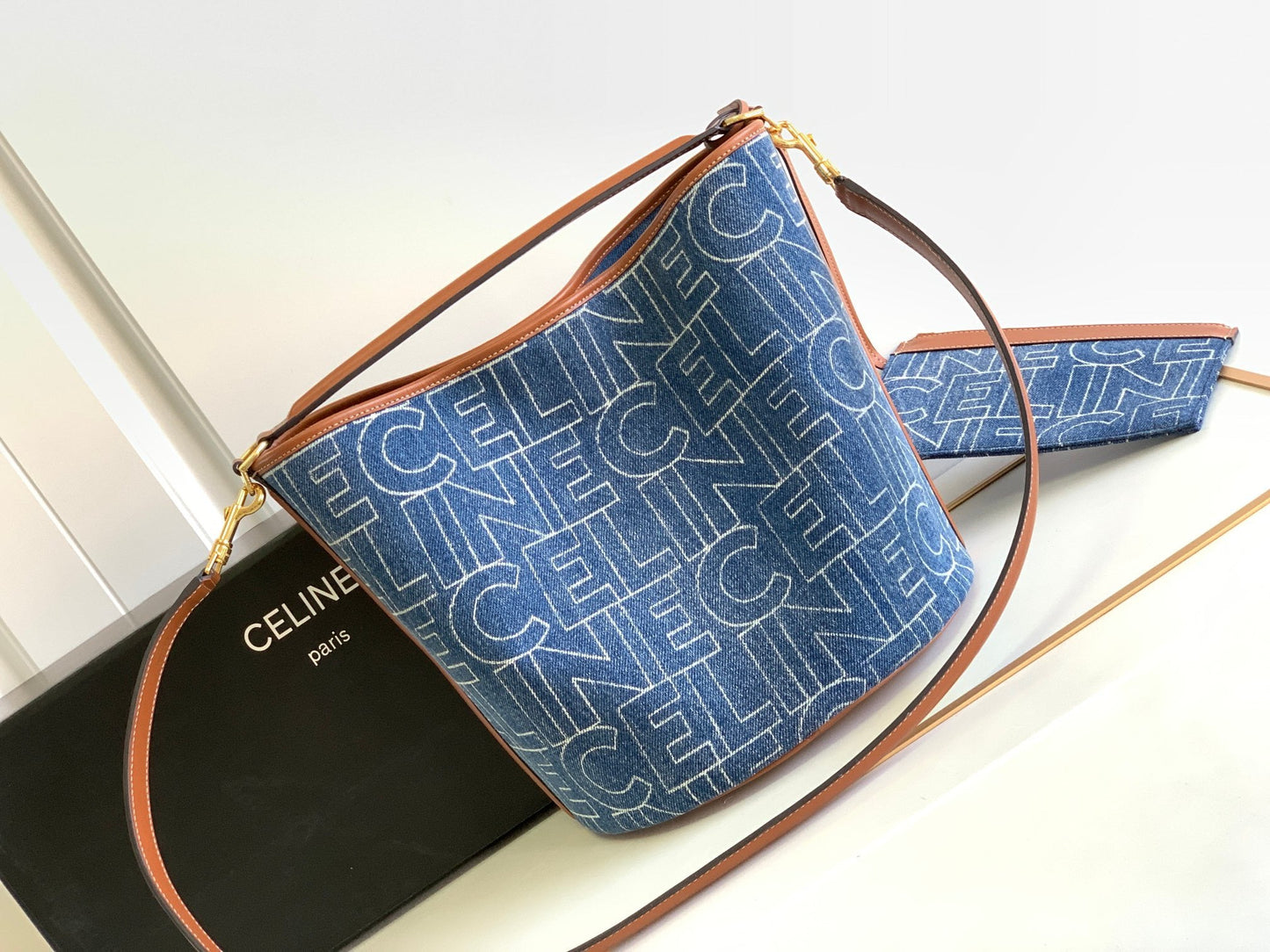 Celine 16 Bucket