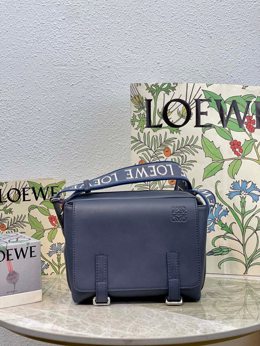 Loewe Messenger Bag