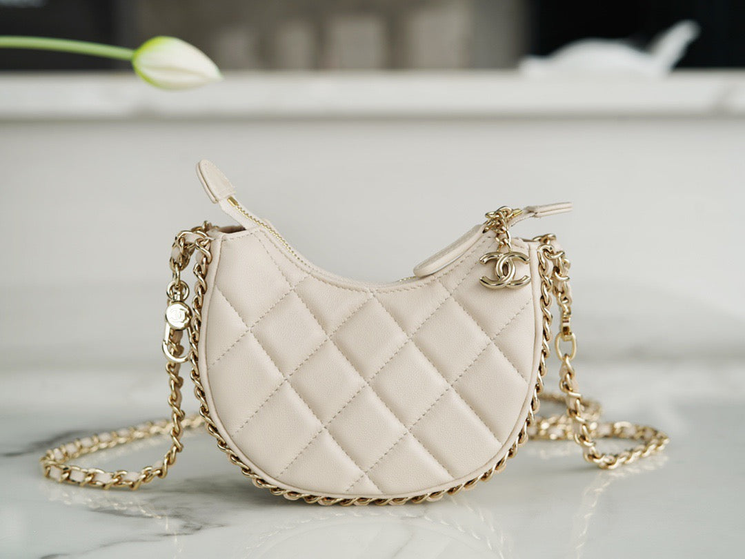 Chanel 23p Hobo Bag (small)