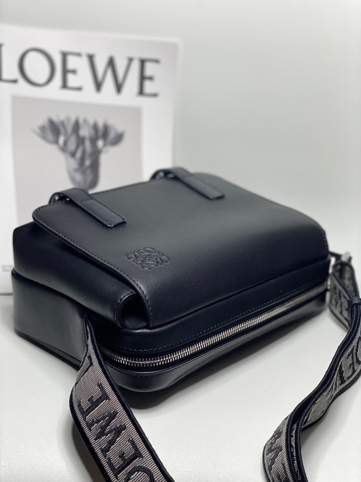 Loewe Messenger Bag