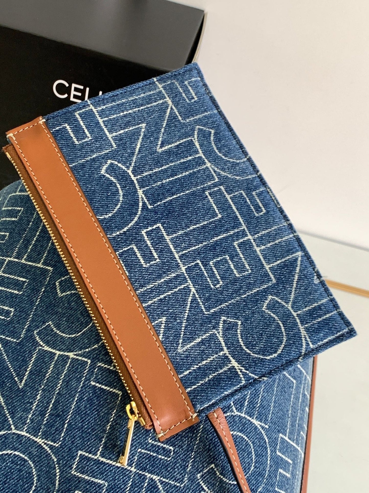 Celine 16 Bucket