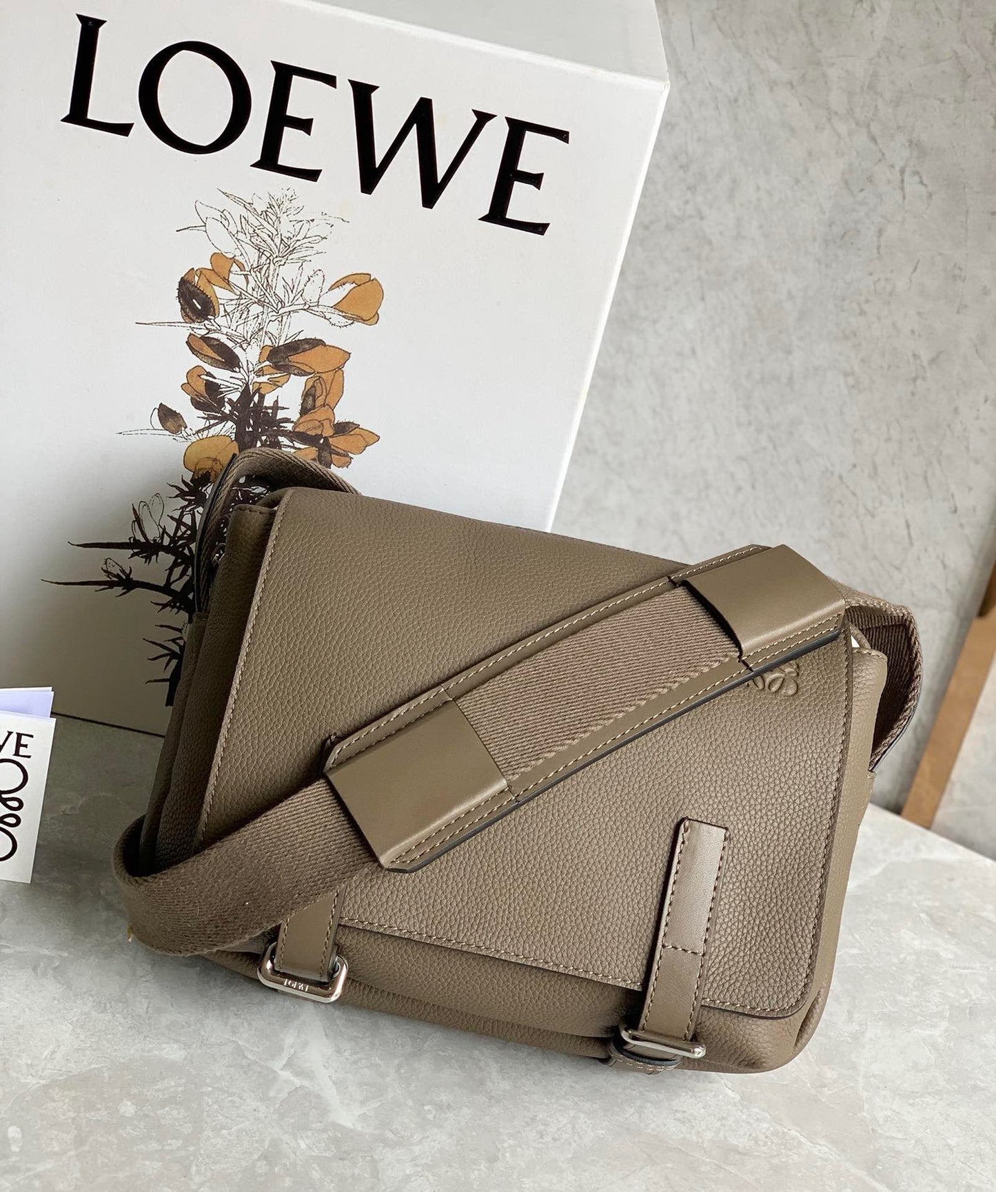 Loewe Messenger Bag