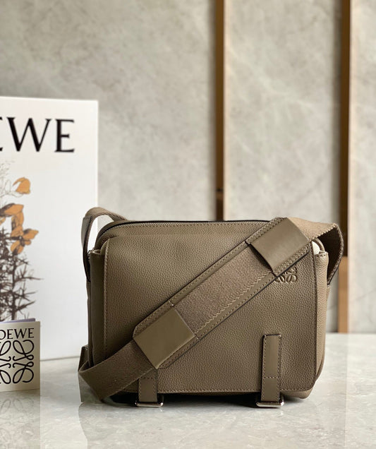 Loewe Messenger Bag